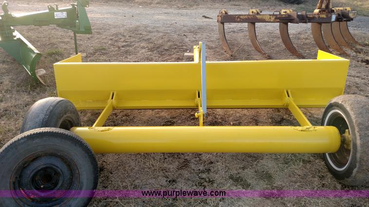 image for item L6078 Pull type scraper