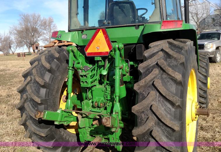 image for item L6088 1999 John Deere 7210 MFWD tractor
