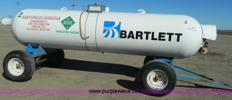 image for item L7253 Anhydrous ammonia nurse tank