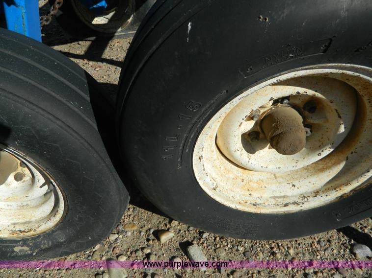 image for item L7255 Anhydrous ammonia nurse tank