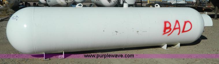 image for item L7257 Anhydrous ammonia tank