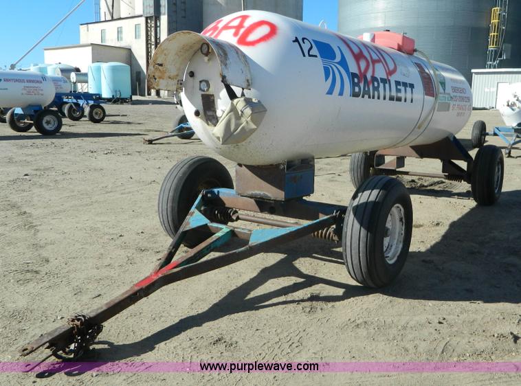 image for item L7260 Anhydrous ammonia nurse tank