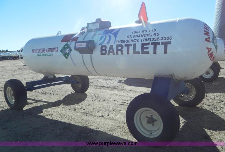 image for item L7266 Anhydrous ammonia nurse tank