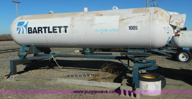 image for item L7270 Anhydrous ammonia nurse tank