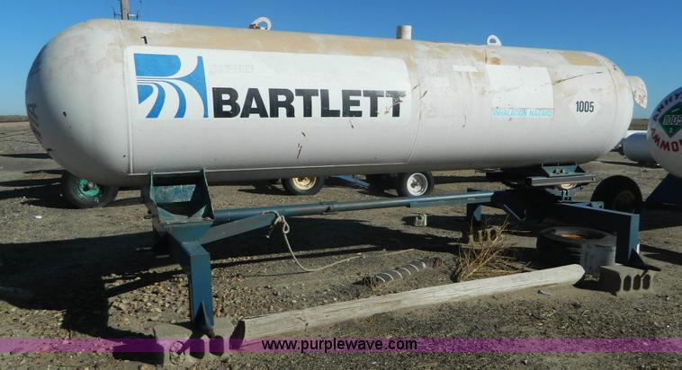 image for item L7270 Anhydrous ammonia nurse tank