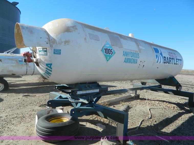 image for item L7270 Anhydrous ammonia nurse tank