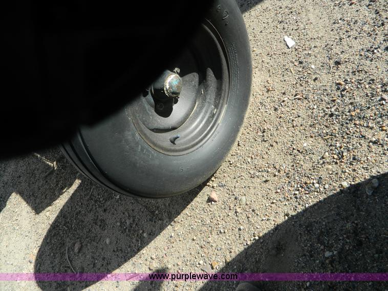 image for item L7273 Anhydrous ammonia nurse tank