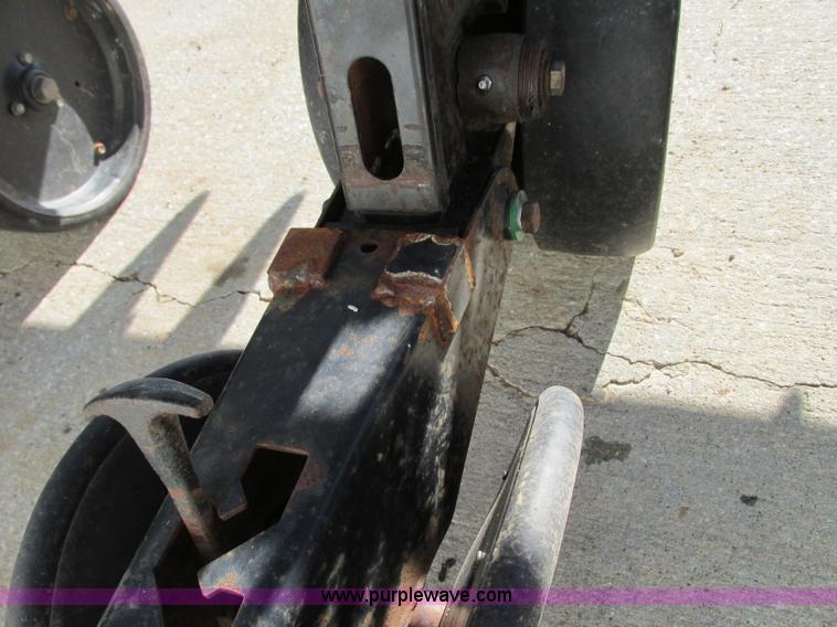image for item N9305 Great Plains 6030-3P01 planter