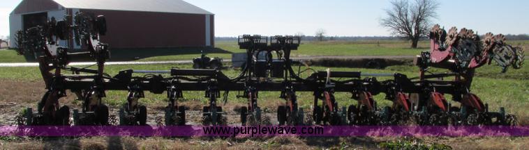 image for item N9306 Twin Diamond Industries Strip Cat strip-till