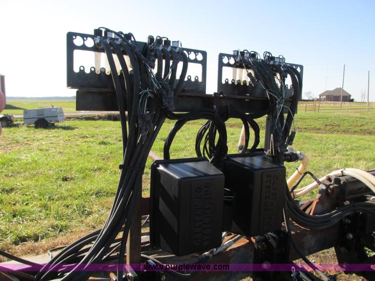 image for item N9306 Twin Diamond Industries Strip Cat strip-till