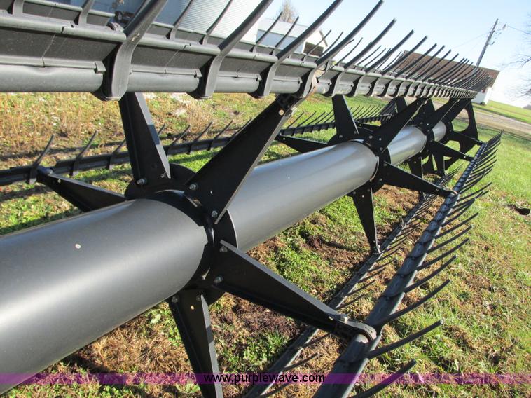 image for item N9307 2009 John Deere 635 reel