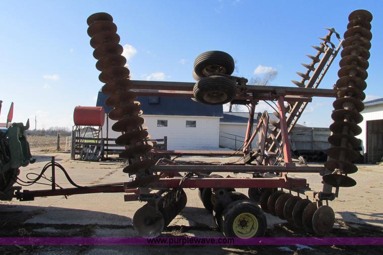 image for item N9310 International 496 disk