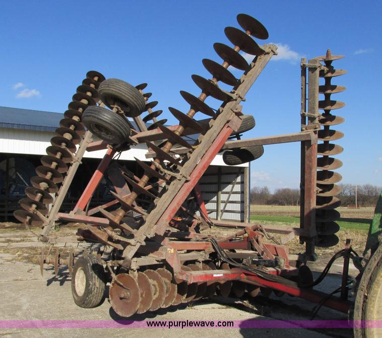 image for item N9310 International 496 disk