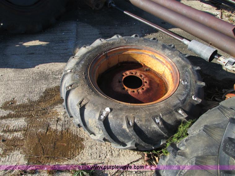 image for item N9312 (10) Reinke 11.2x24 pivot wheels and tires