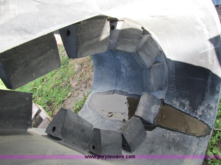 image for item N9313 Caterpillar Challenger 800 Series right side track