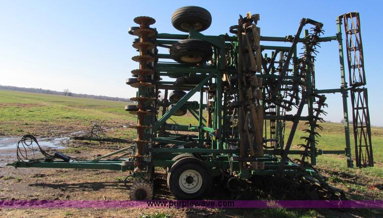 image for item N9314 2009 Great Plains 4000TC Turbo Chopper