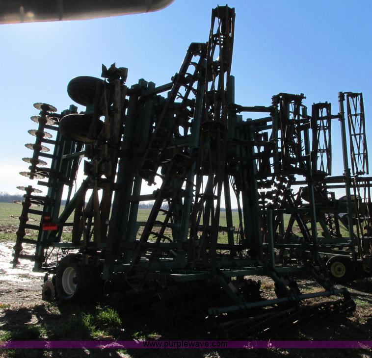 image for item N9314 2009 Great Plains 4000TC Turbo Chopper