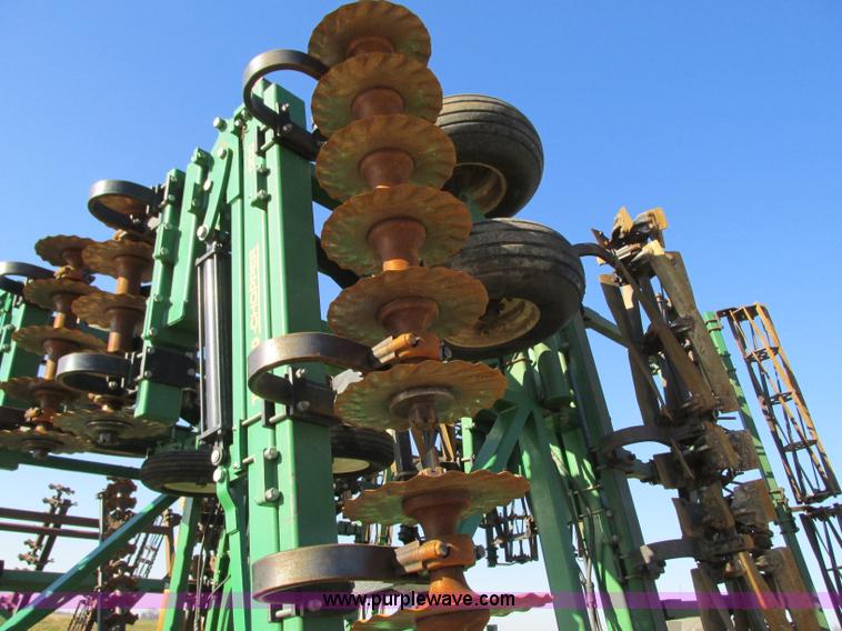 image for item N9314 2009 Great Plains 4000TC Turbo Chopper