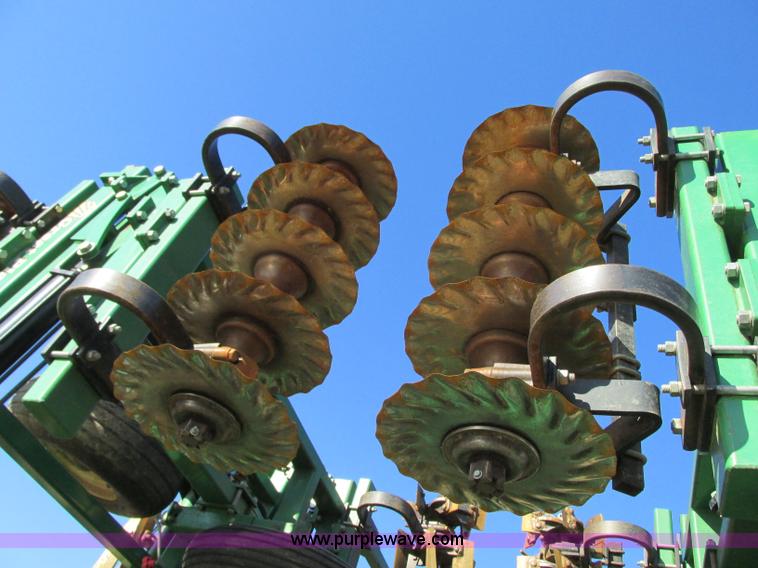 image for item N9314 2009 Great Plains 4000TC Turbo Chopper