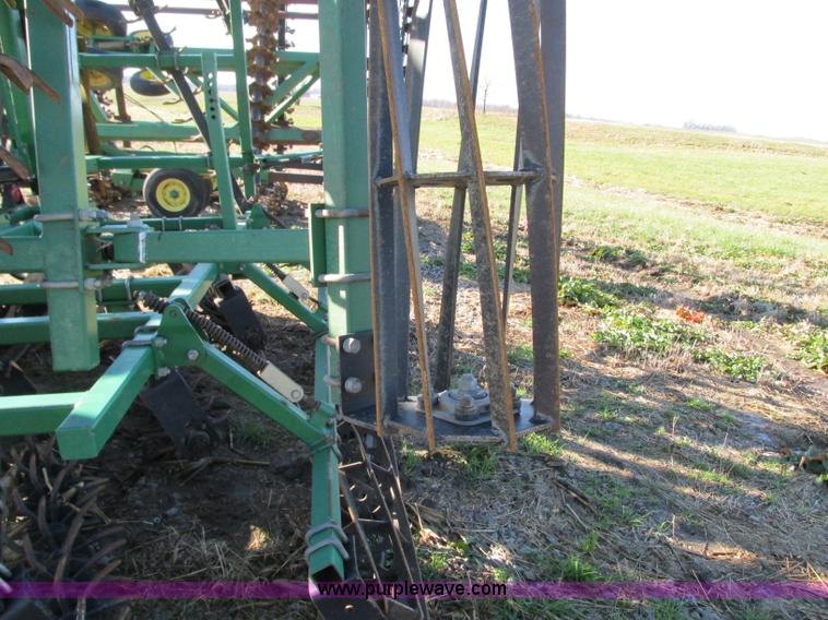 image for item N9314 2009 Great Plains 4000TC Turbo Chopper