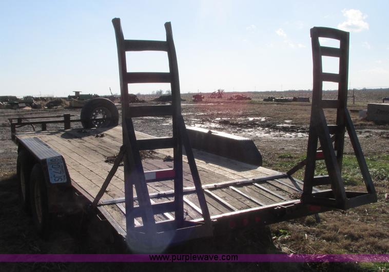 image for item N9319 2003 PJ equipment trailer