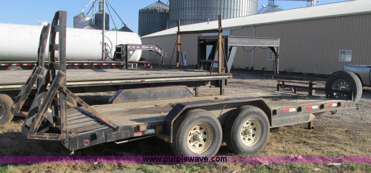 image for item N9319 2003 PJ equipment trailer