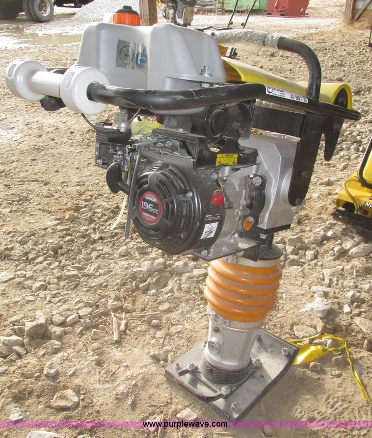 image for item AV9027 Walk behind jumping jack compactor