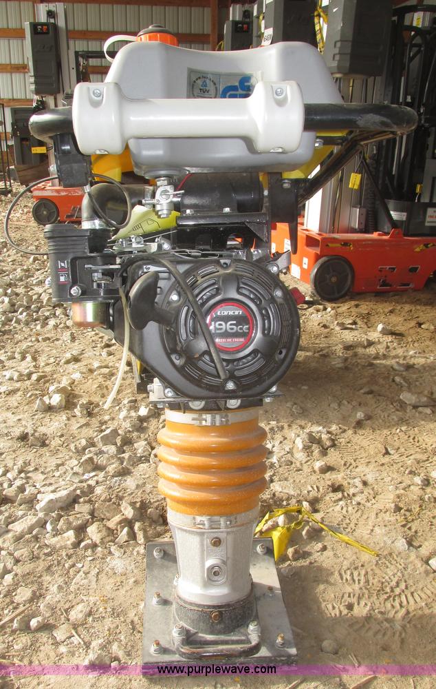 image for item AV9027 Walk behind jumping jack compactor