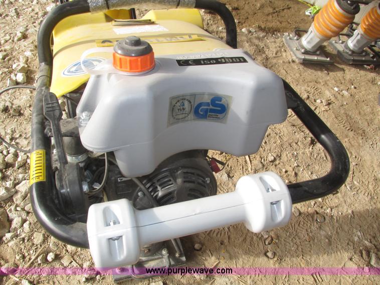 image for item AV9027 Walk behind jumping jack compactor