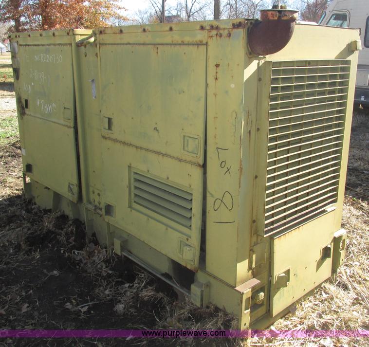 image for item AV9033 1984 Caterpillar 3306 turbo diesel engine