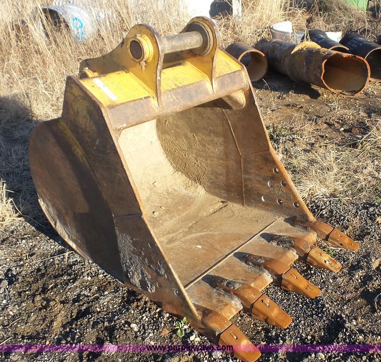 image for item BF9190 Excavator bucket