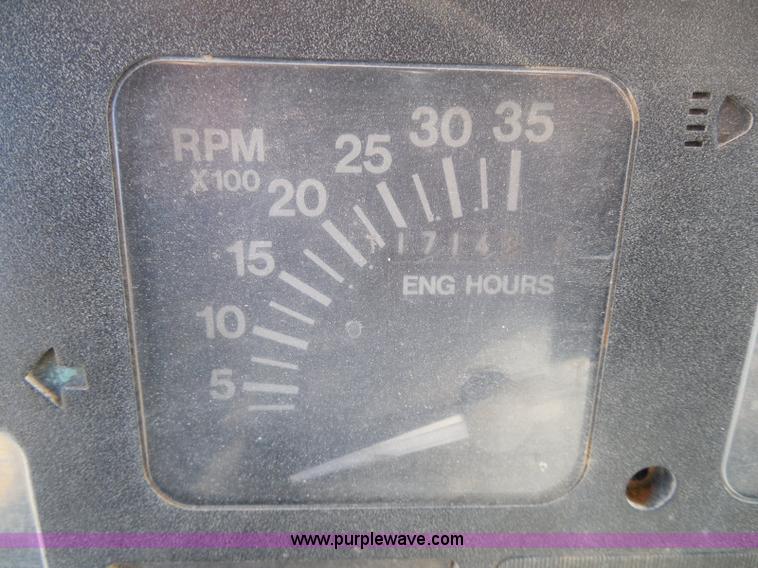 image for item BH9450 1991 International 4900 dump truck