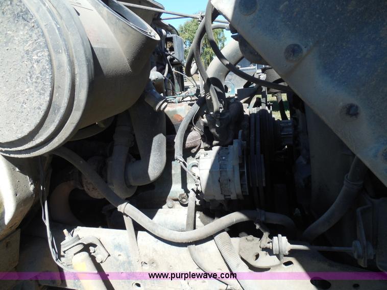 image for item BH9450 1991 International 4900 dump truck