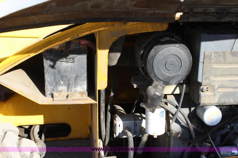 image for item BL9291 2002 Haulotte Compact 3368RT scissor lift