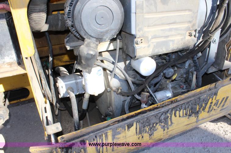 image for item BL9291 2002 Haulotte Compact 3368RT scissor lift