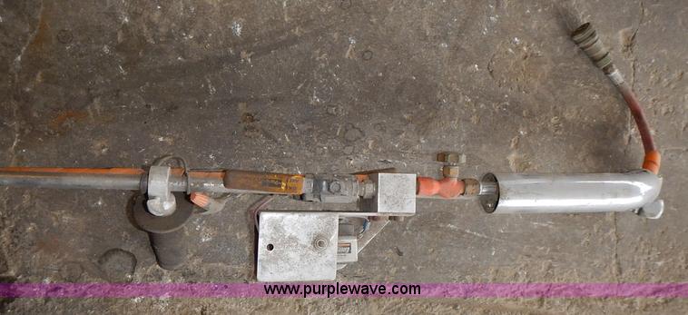 image for item BN9121 (2) Lance hot air seal torches