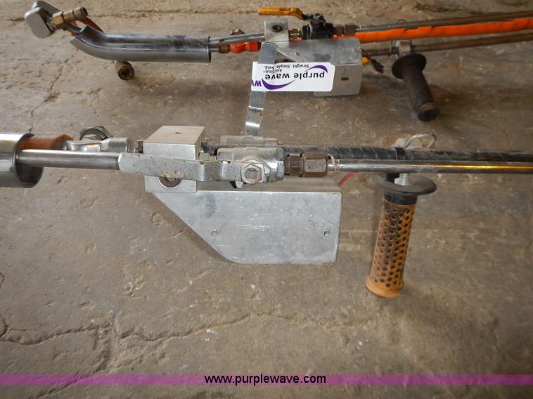 image for item BN9121 (2) Lance hot air seal torches