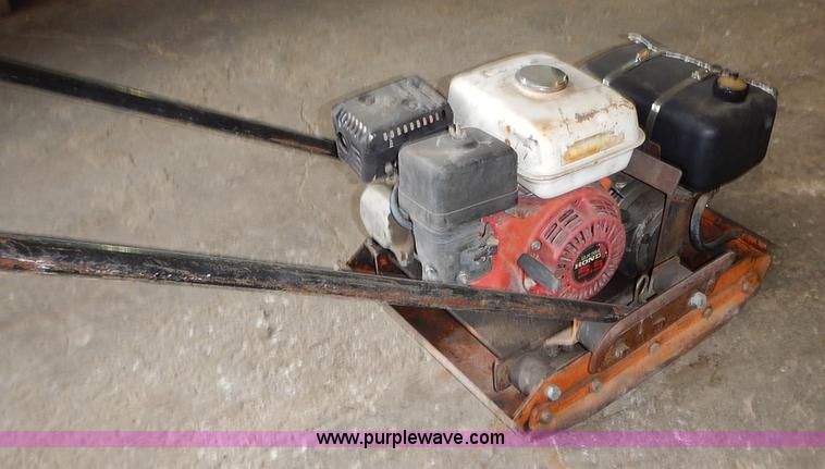 image for item BN9124 MBW 2000 compactor