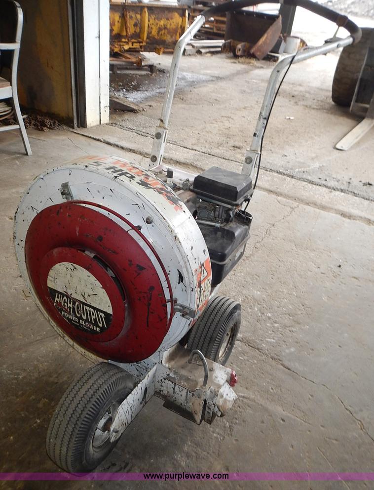 image for item BN9126 Little Wonder blower