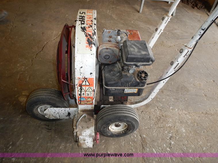 image for item BN9126 Little Wonder blower