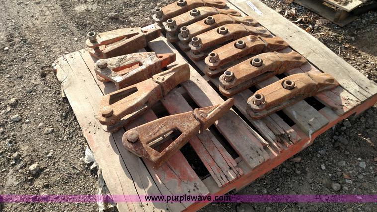 image for item BR9393 (11) bolt-on teeth