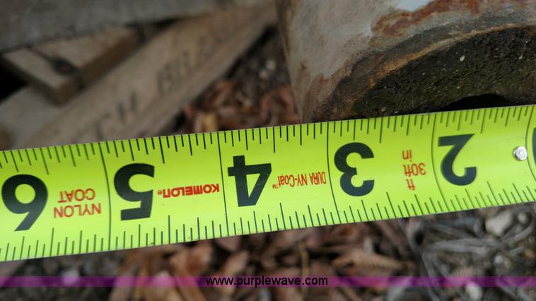 image for item BR9407 Caterpillar 330 excavator quick attach