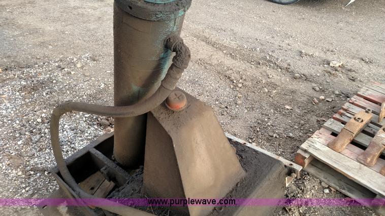 image for item BR9408 Ox Bodies dump bed