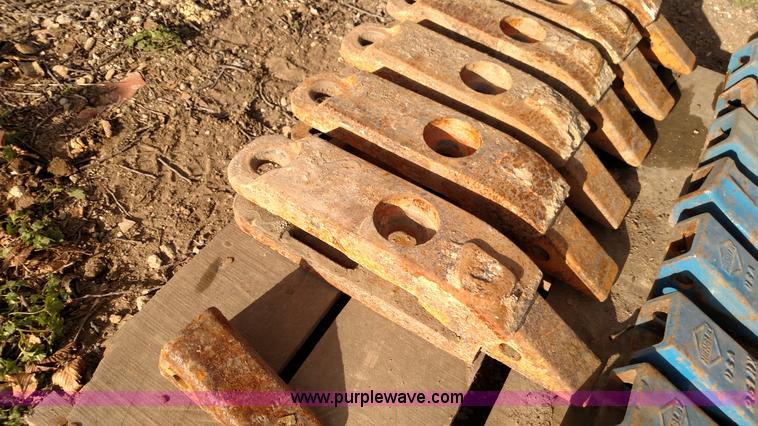 image for item BR9409 (6) bucket teeth