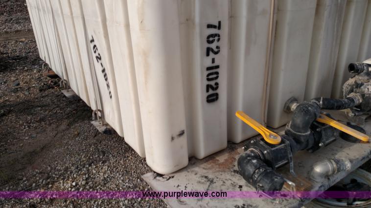 image for item BR9411 Varitech Industries DS-9 skid mounted tank