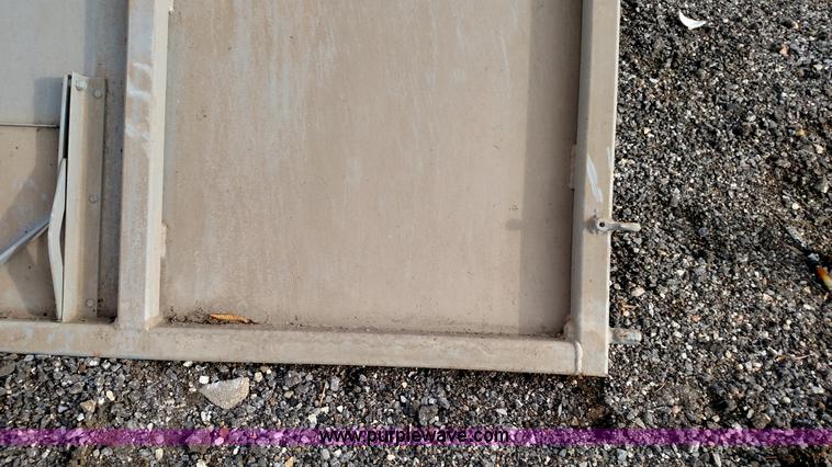 image for item BR9413 Custom end gate