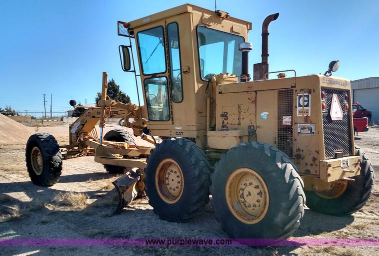 image for item BR9425 1982 Caterrpillar 120G motor grader