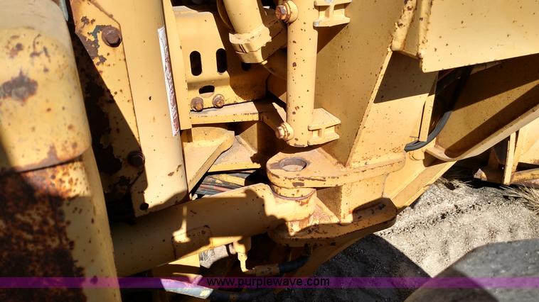 image for item BR9425 1982 Caterrpillar 120G motor grader