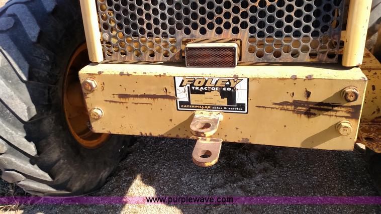 image for item BR9425 1982 Caterrpillar 120G motor grader