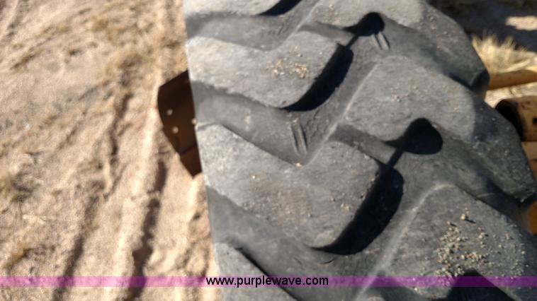 image for item BR9425 1982 Caterrpillar 120G motor grader